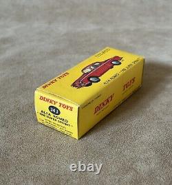 Dinky toys France 24 J Alfa Romeo Coupe 1900 New IN Box Original/Vintage