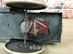 Edgard Bergen's Mortimer Snerd 1939 Marx Tin Litho Wind-Up Crazy Car, AS-IS