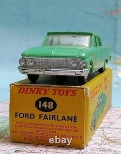 FORD FAIRLANE Vintage 143 scale model, Dinky toys 148 Made in England 1962