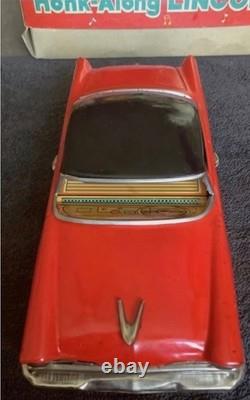 (FREE SHIP) vintage Ichiko HORN ALONG LINCOLN tin car kanto toys Japan