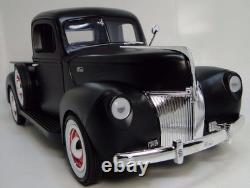 Ford 118 Pickup Truck Vintage Classic Wagon Car Metal Model Race