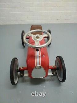 Gorgeous Vintage Red metal traditional toy sit on ride on classic racing car
