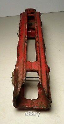 Hubley Cast Iron Red Car Auto / Carrier Transport Arcade