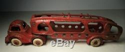 Hubley Cast Iron Red Car Auto / Carrier Transport Arcade