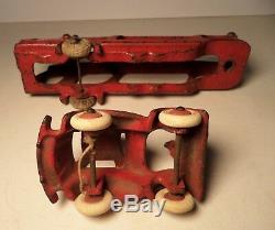 Hubley Cast Iron Red Car Auto / Carrier Transport Arcade