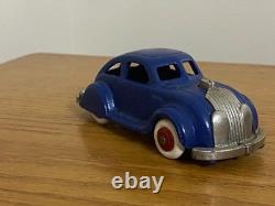 Hubley Chrysler Airflow Cast Iron Toy Car Vintage Toy A4-43