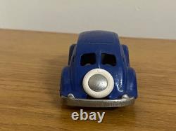 Hubley Chrysler Airflow Cast Iron Toy Car Vintage Toy A4-43