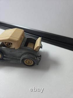 Hubley Toys 854-5K Vintage Car 34E52