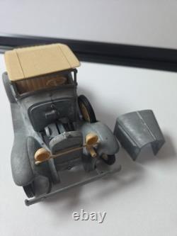 Hubley Toys 854-5K Vintage Car 34E52