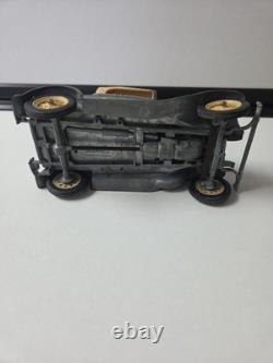 Hubley Toys 854-5K Vintage Car 34E52
