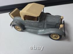 Hubley Toys 854-5K Vintage Car 34E52