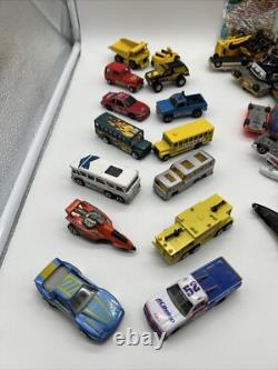 Huge Vtg Lot Of 102 Toy Cars Matchbox Hot Wheels & Others 60's 70's 80's & 90's