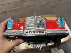 Ichiko 300se mercedes Tin Toy Car Vintage Made In japan