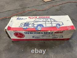 Ichiko 300se mercedes Tin Toy Car Vintage Made In japan
