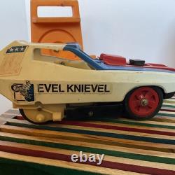 Ideal 1974 Evil Kenevil Formula 1 Dragster Car + Stunt Crash Car +Launchers