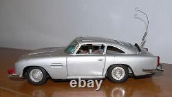 James Bond 007 Aston Martin DB5 Metal Car A. C. Gilbert 1965 Made in Japan