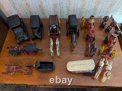 LOT OF ANTIQUE & VINTAGE CAST IRON TOYS Cars And Horse And Carriage Etc