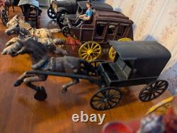 LOT OF ANTIQUE & VINTAGE CAST IRON TOYS Cars And Horse And Carriage Etc