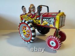 LOUIS MARX TOYS THE OLD JOLOPY COLLEGE KIDS Tin Litho Wind Up Car with Box