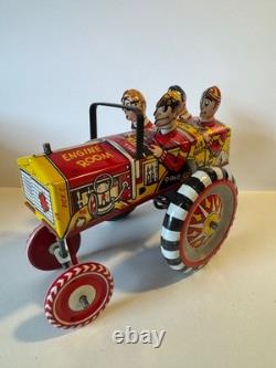 LOUIS MARX TOYS THE OLD JOLOPY COLLEGE KIDS Tin Litho Wind Up Car with Box