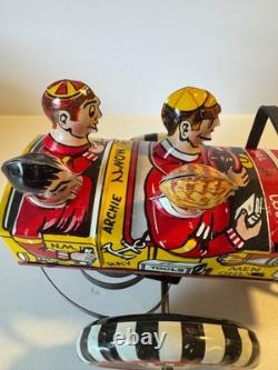 LOUIS MARX TOYS THE OLD JOLOPY COLLEGE KIDS Tin Litho Wind Up Car with Box