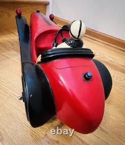 Large Decorative Model Of a 1926 Bugatti Race Car WithDriver Super Condition 26L