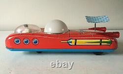 Lemezaru Gyar Urauto Space Car Craft Tinplate Battery Operated Working Order