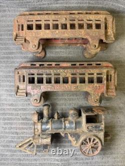 Lot 3 Cast Iron Toy Train Cars Pennsylvania RR CO Normandie 333 +Locomotive VTG