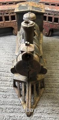 Lot 3 Cast Iron Toy Train Cars Pennsylvania RR CO Normandie 333 +Locomotive VTG
