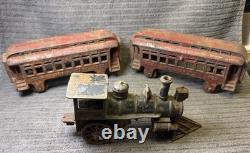 Lot 3 Cast Iron Toy Train Cars Pennsylvania RR CO Normandie 333 +Locomotive VTG