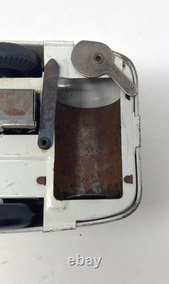 Marx Dick Tracy Squad Car Wind Up Tin Car No. 1 Plat LM 52 NO KEY