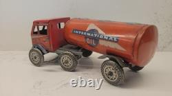 Mettoy Tinplate Windup International Oil Lorry Truck Tanker Works