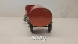 Mettoy Tinplate Windup International Oil Lorry Truck Tanker Works