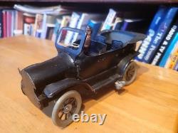 NICE VINTAGE 1910'S TIN LITHO WIND UP TOURING CAR with DRIVER