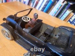 NICE VINTAGE 1910'S TIN LITHO WIND UP TOURING CAR with DRIVER