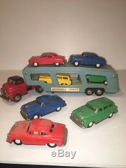 NICE VINTAGE TIN TOY AUTOMOBILE CAR CARRIER With 7 CARS