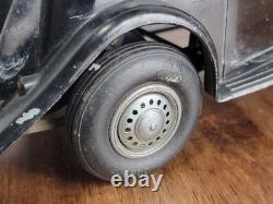 Nice Vintage 1950's Doepke Model Toys MG MT Roadster Black Complete