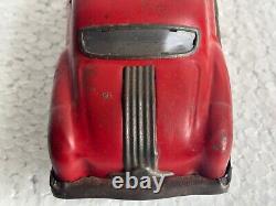 OLD VINTAGE 1940s RED FINE LITHO TIN TOY CAR COLLECTIBLE