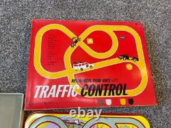 Ohio Art Mechanical Traffic Control Tin Wind up Car Set Game With VTG Box-#611