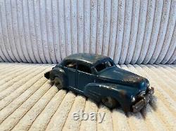 Old Vtg RARE Occupied Japan 1940's Blue Windup Toy Sedan Car WORKING