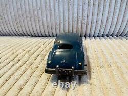 Old Vtg RARE Occupied Japan 1940's Blue Windup Toy Sedan Car WORKING