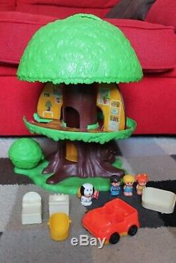 Palitoy FAMILY TREE HOUSE Vintage TOY inc Cars, Figures, Dog, Chairs & Dog House