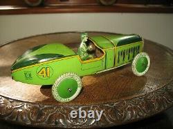 RARE EARLY WELLS BOAT TAIL RACER TINPLATE CAR WIND UP TIN TOY no tippco