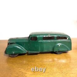 RARE VINTAGE 1930s Marx Toys / Wyandotte LaSalle Pressed Steel Toy Car Green
