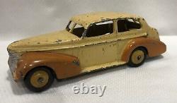 RARE! Vintage Dinky Toys #39B 1939 Oldsmobile Series F Straight-6 Sedan