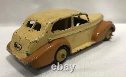 RARE! Vintage Dinky Toys #39B 1939 Oldsmobile Series F Straight-6 Sedan
