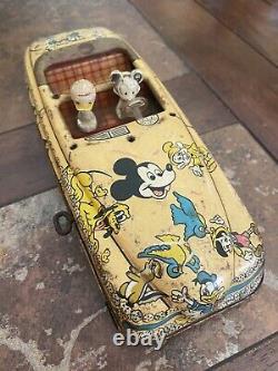 RARE WALT DISNEY Parade Roadster 1950 wind up car