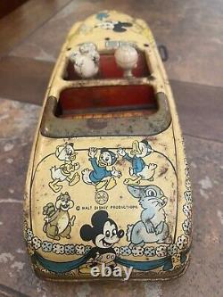 RARE WALT DISNEY Parade Roadster 1950 wind up car