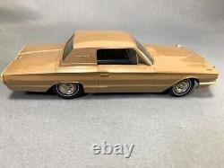 RETRO TOY Tin Plate Toy Classic Muscle Car 1966 FORD THUNDERBIRD PHILCO AM RADIO