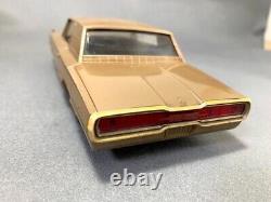 RETRO TOY Tin Plate Toy Classic Muscle Car 1966 FORD THUNDERBIRD PHILCO AM RADIO